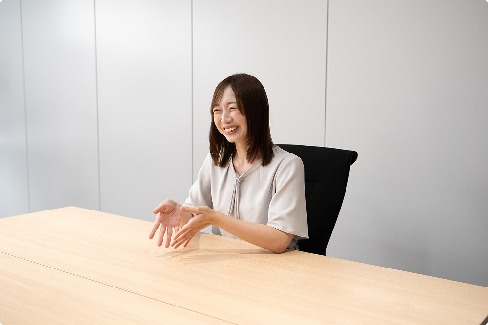 インタビュー写真